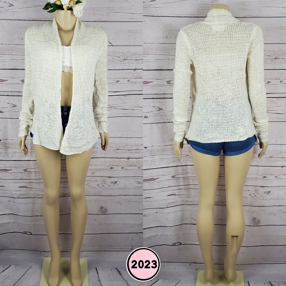 Hollister Medium Off White Knit Cardigan Cozy Sweater